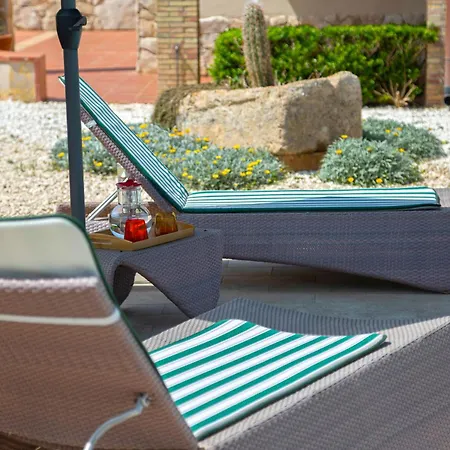 Sambucia - Sicilian Charm, Entirely Private Villa Syracuse