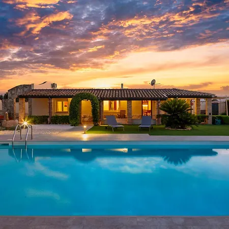 Villa Sambucia - Sicilian Charm, Entirely Private *