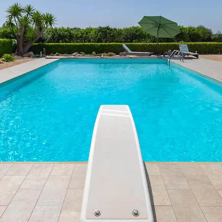 Sambucia - Sicilian Charm, Entirely Private Villa Syracuse