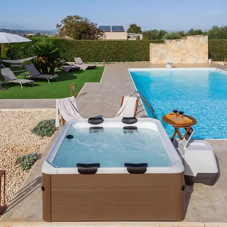 别墅 Sambucia Exclusive 锡拉库扎