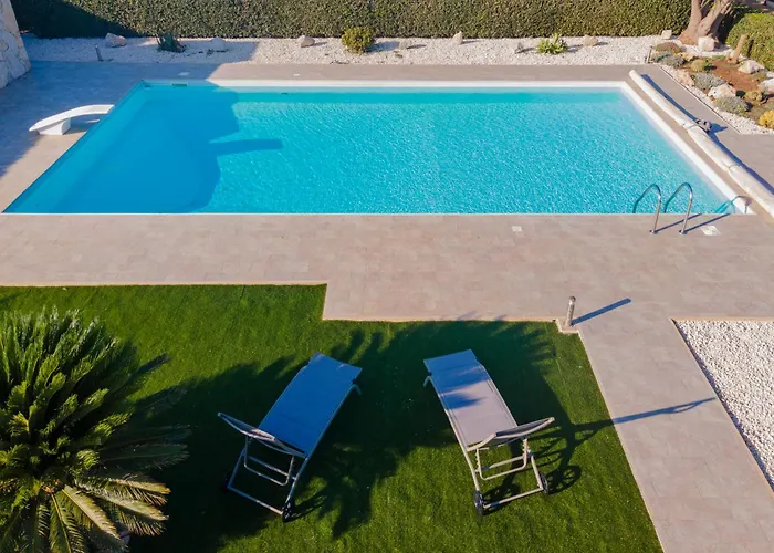 Villa Sambucia Exclusive - Sicilian Retreat&charm