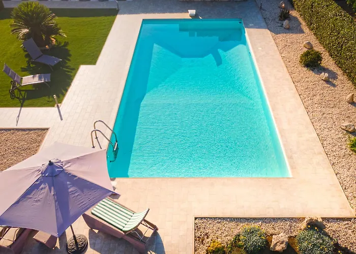 Villa Sambucia Exclusive - Sicilian Retreat&charm